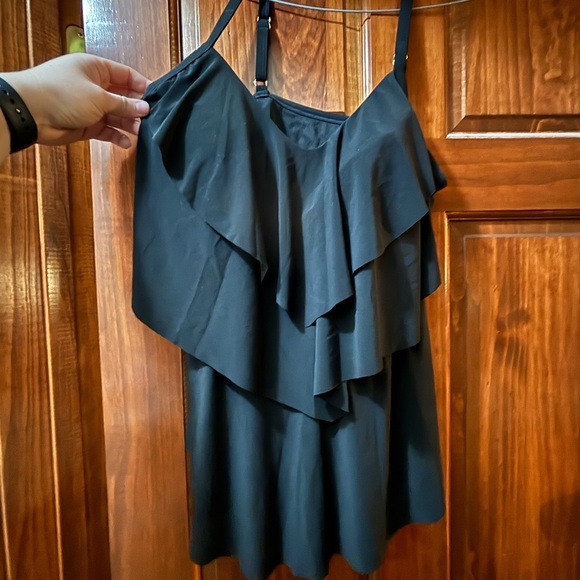 SWIM TOP - Picture 2 of 6